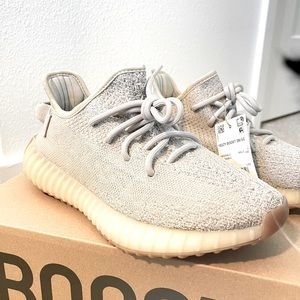 Adidas Yeezy Boost 350 V2